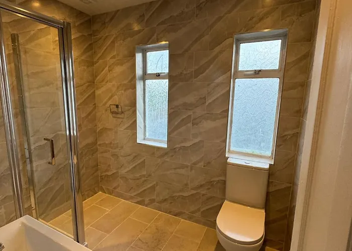 Big Family In At 2 Iveragh Rd-4 דבלין